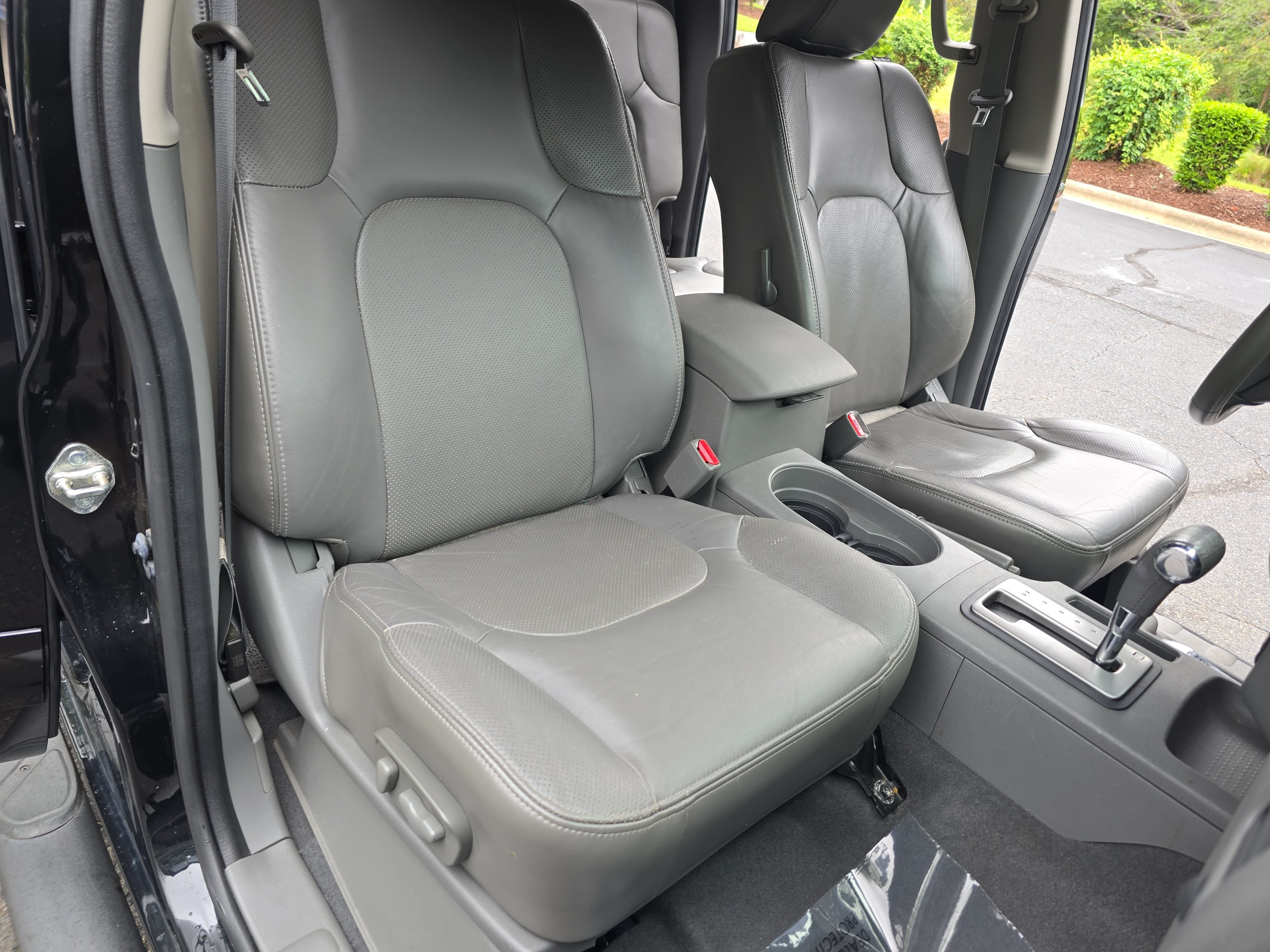 Used 2019 Nissan Frontier SL RWD image 10