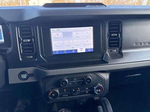 Used 2022 Ford Bronco Big Bend image 11