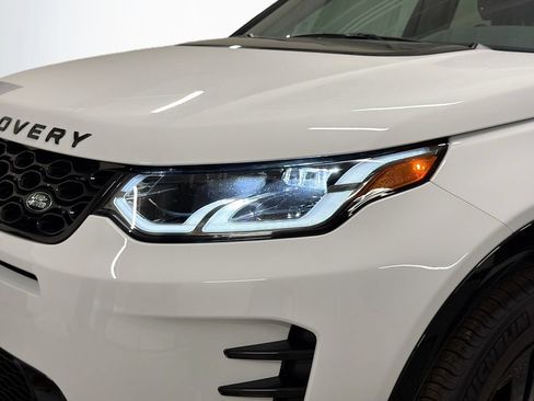Used 2026 Land Rover Discovery Sport Landmark AWD/4WD image 32