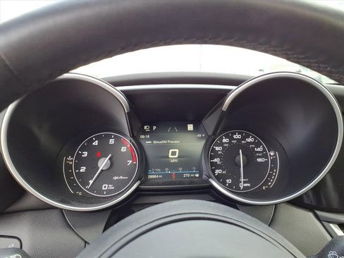 Used 2022 Alfa Romeo Giulia Ti image 21