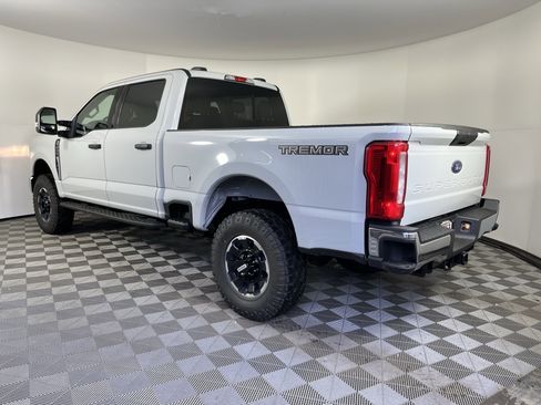 New 2026 Ford F250 XLT w/ Tremor Off-Road Package image 3