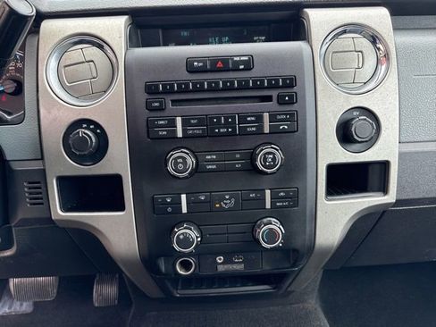 Used 2011 Ford F150 XLT w/ XLT Chrome Pkg image 18