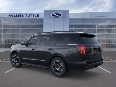 New 2025 Ford Expedition Active image 4