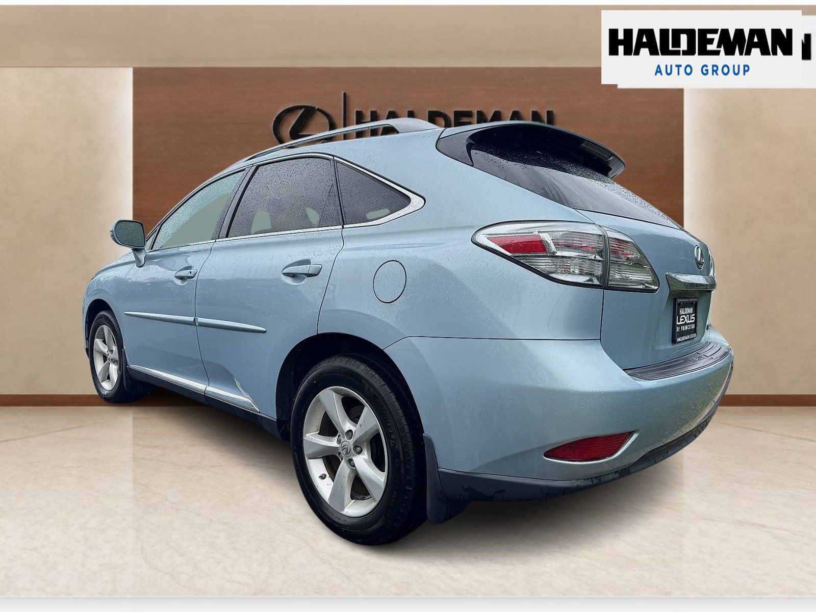 Used 2011 Lexus RX 350 AWD w/ Premium Pkg image 3