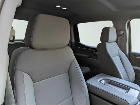 New 2026 GMC Sierra 1500 Elevation image 19