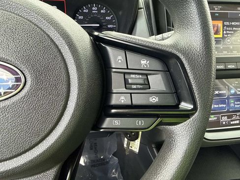 Used 2024 Subaru Crosstrek 2.0i AWD/4WD image 36