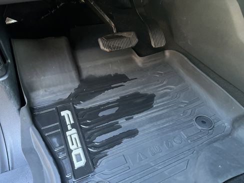 Used 2024 Ford F350 Platinum image 17