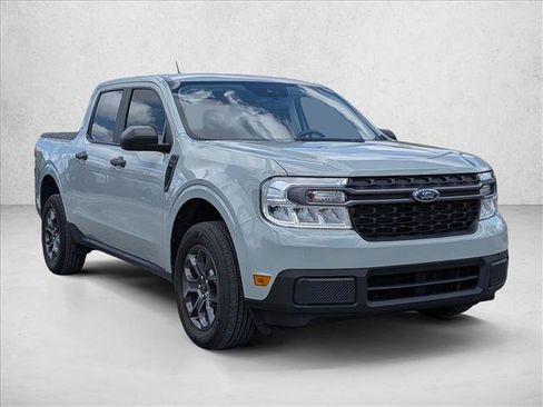 Used 2024 Ford Maverick XLT FWD image 3