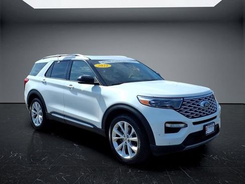 Used 2022 Ford Explorer Platinum w/ Equipment Group 601A AWD/4WD image 5