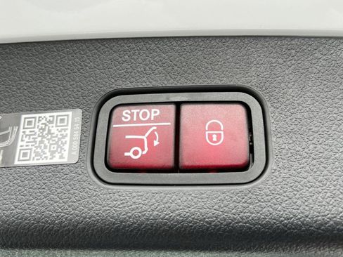 New 2025 Mercedes-Benz GLC 63 AMG S image 25