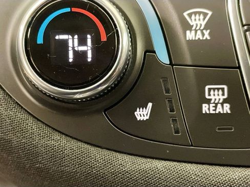 Used 2023 Chevrolet Malibu LT image 22