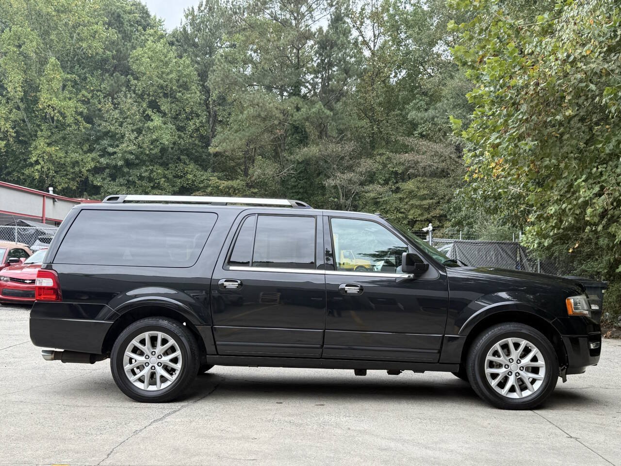 Used 2015 Ford Expedition EL Limited w/ Equipment Group 301A AWD/4WD image 5