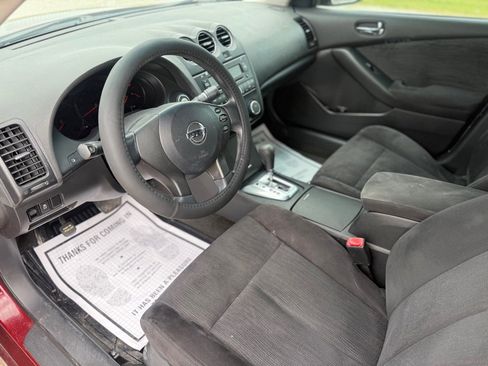 Used 2012 Nissan Altima 2.5 S image 9