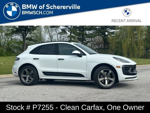 Used 2023 Porsche Macan AWD/4WD image 1