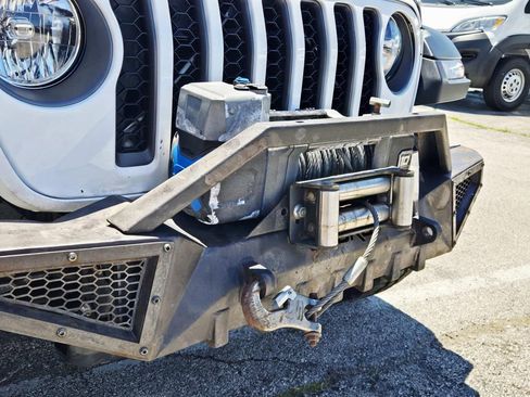 Used 2020 Jeep Gladiator Rubicon AWD/4WD image 20