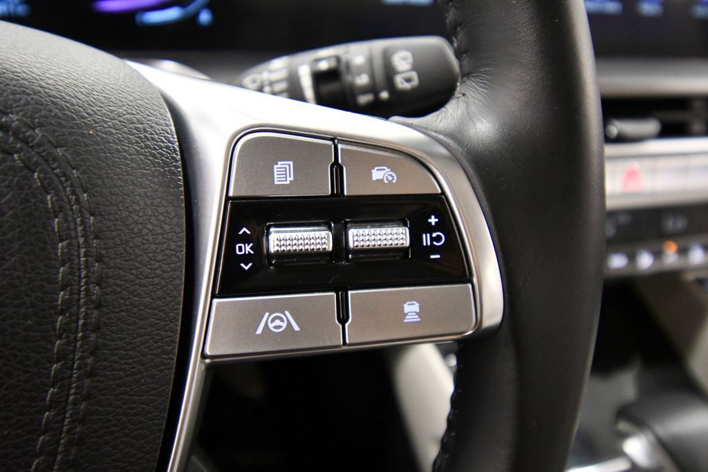 Certified 2024 Kia Telluride S AWD/4WD image 21