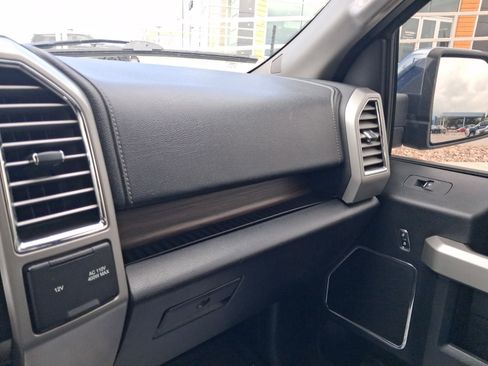 Used 2016 Ford F150 Lariat w/ Equipment Group 502A Luxury AWD/4WD image 21