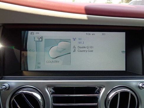 Used 2017 Rolls-Royce Ghost image 33