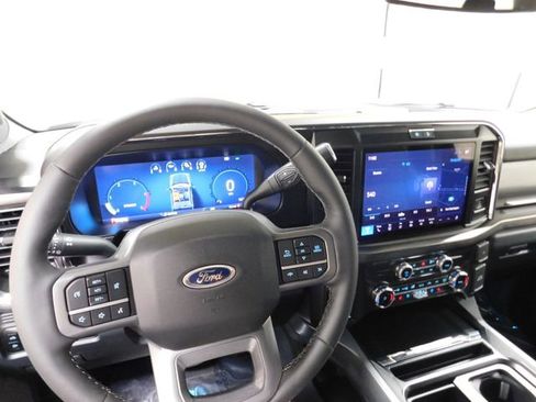 New 2026 Ford F250 Lariat w/ Black Appearance Package image 33