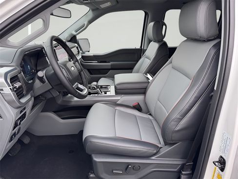 New 2025 Ford F150 Lariat w/ Equipment Group 501A Mid image 10