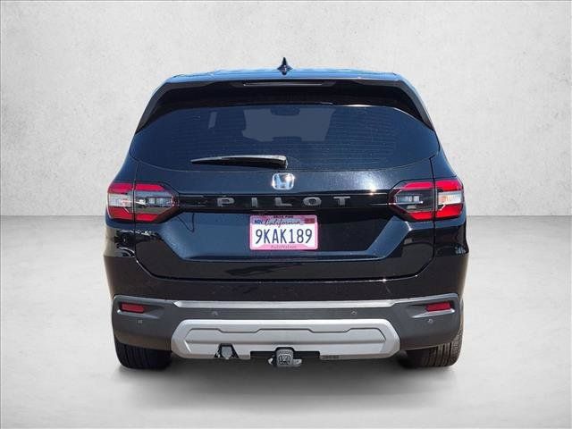 Used 2024 Honda Pilot EX-L image 7