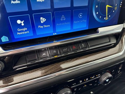 Used 2023 Chevrolet Silverado 1500 LT image 18