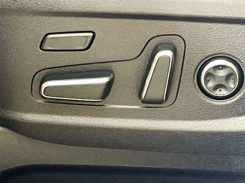 Used 2025 Hyundai Palisade Limited AWD/4WD image 23
