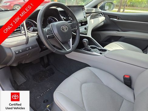 Certified 2023 Toyota Camry XLE FWD image 25