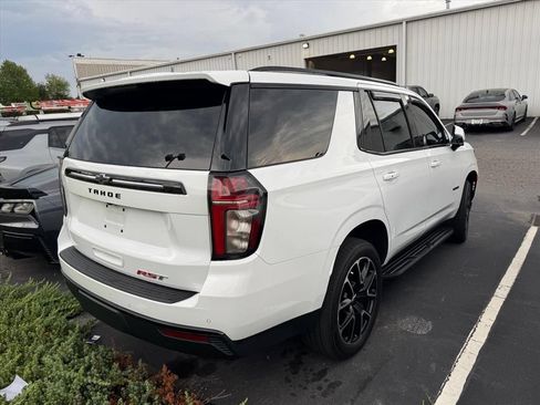 Used 2024 Chevrolet Tahoe RST w/ Luxury Package AWD/4WD image 5