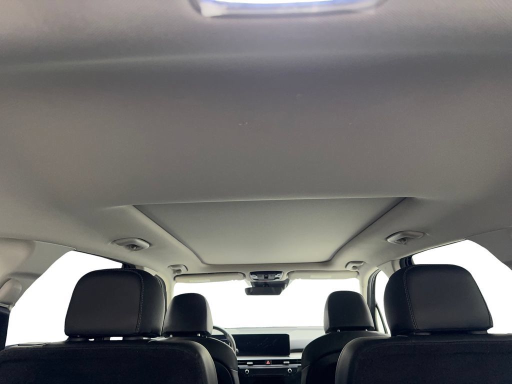 Used 2024 Kia Sorento SX FWD image 79