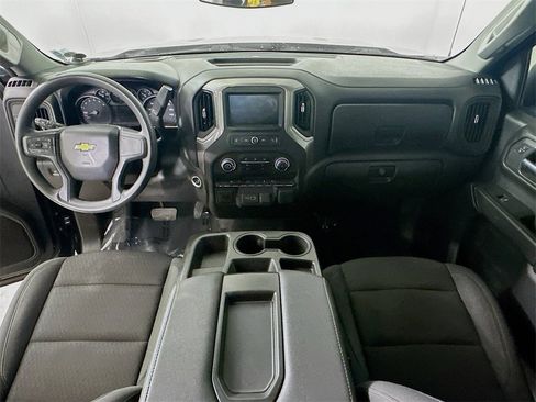 Used 2023 Chevrolet Silverado 1500 Custom w/ 2.7L Blackout Package image 16