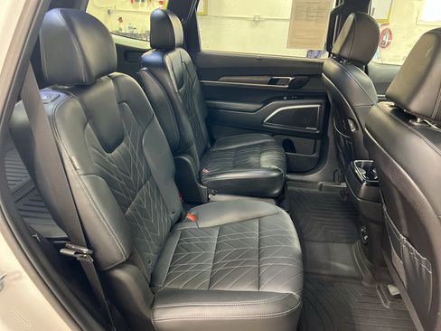 Used 2024 Kia Telluride SX Prestige X-Line AWD/4WD image 35