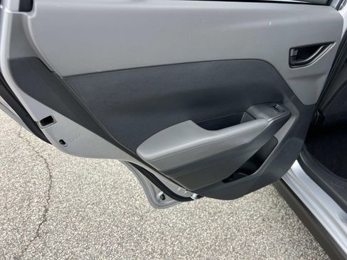 Certified 2024 Subaru Crosstrek 2.0i image 21