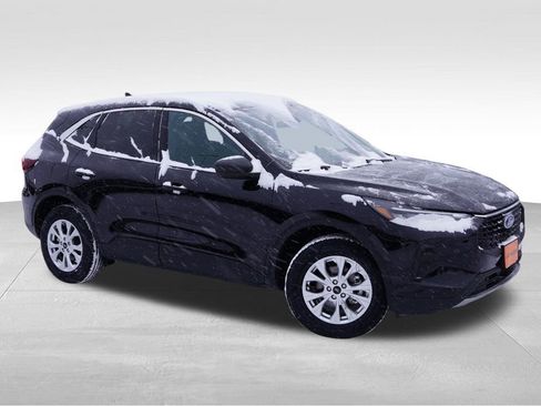 Certified 2024 Ford Escape Active image 3