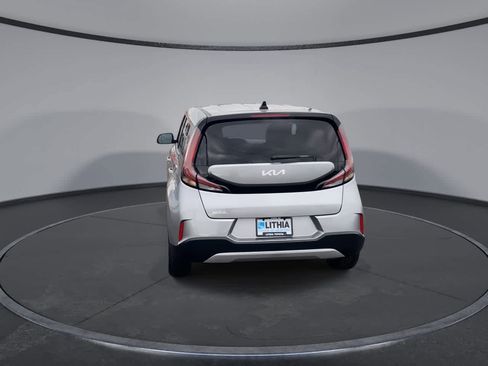 Used 2024 Kia Soul LX w/ Option Group 015 image 7