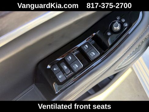 Used 2023 Jeep Grand Cherokee L Overland AWD/4WD image 17