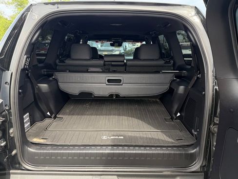 Used 2023 Lexus GX 460 Premium w/ Premium Plus Package AWD/4WD image 34