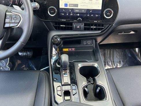 Certified 2025 Lexus NX 350 AWD image 12
