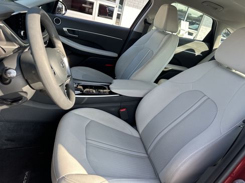 Used 2023 Hyundai Sonata SEL w/ Cargo Package FWD image 11