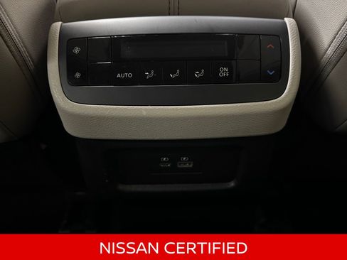 Certified 2025 Nissan Pathfinder SL AWD/4WD image 37