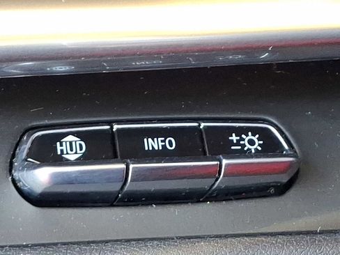 Used 2021 Chevrolet Corvette Stingray Preferred Cpe w/ Z51 Performance Package image 24