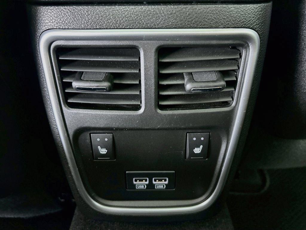 Used 2019 Chrysler 300 C w/ Sun, Sound & Nav Package RWD image 26