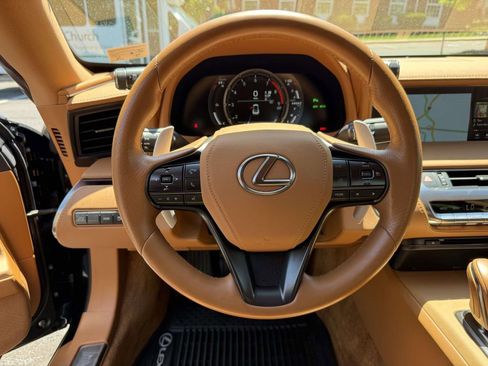 Used 2018 Lexus LC 500 Coupe RWD image 8