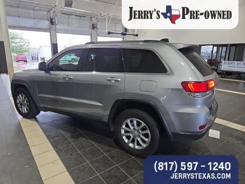 Used 2021 Jeep Grand Cherokee Laredo RWD image 6