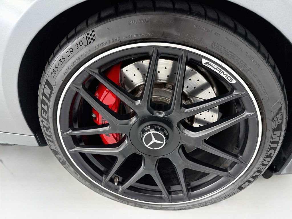 Used 2018 Mercedes-Benz E 63 AMG S image 31