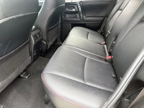 Used 2017 Toyota 4Runner TRD Off-Road Premium AWD/4WD image 9