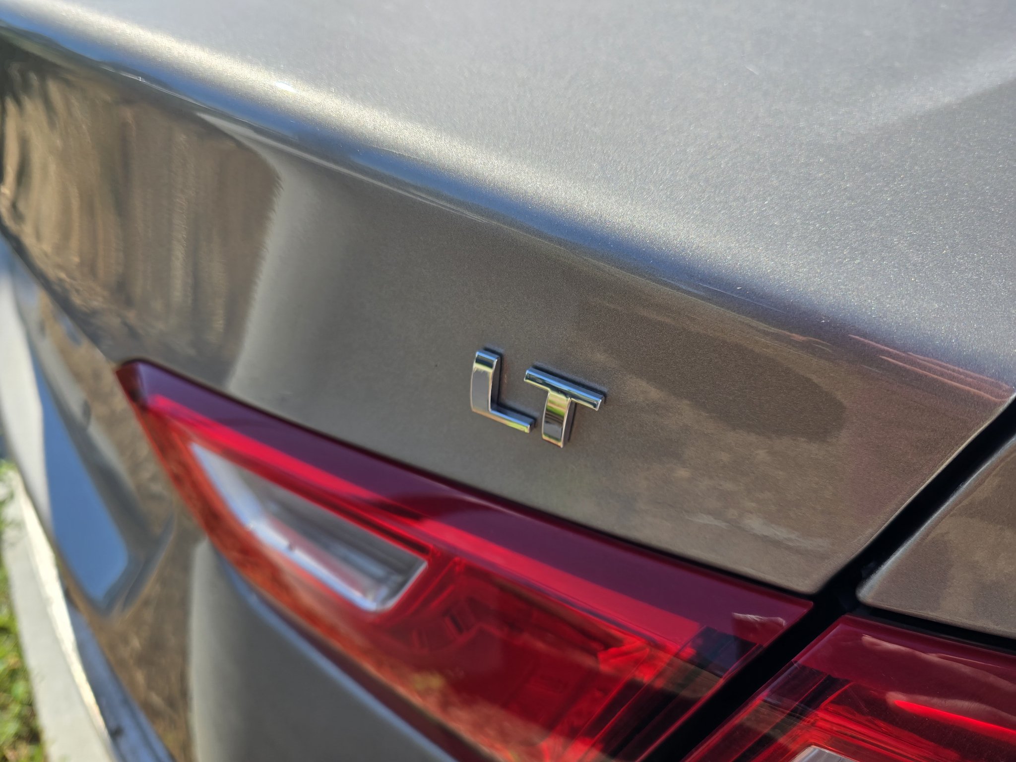 Used 2023 Chevrolet Malibu LT FWD image 15