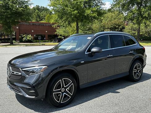 Certified 2025 Mercedes-Benz GLC 350e 4MATIC w/ AMG Line image 4