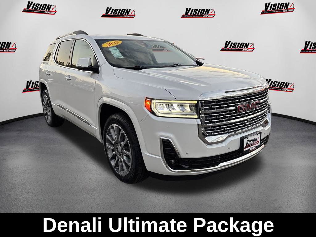 Used 2023 GMC Acadia Denali w/ Denali Ultimate Package AWD/4WD image 8