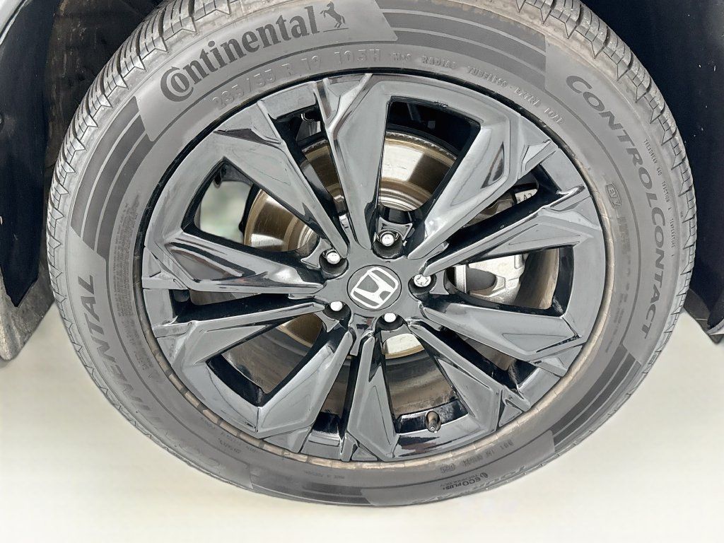 Used 2024 Honda CR-V Sport Touring image 31